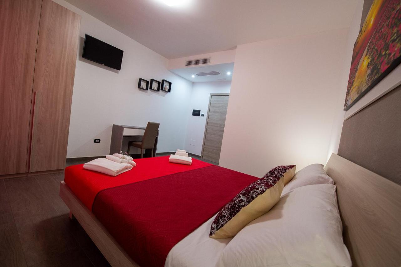 Perla Del Sud Hotell Sava Eksteriør bilde