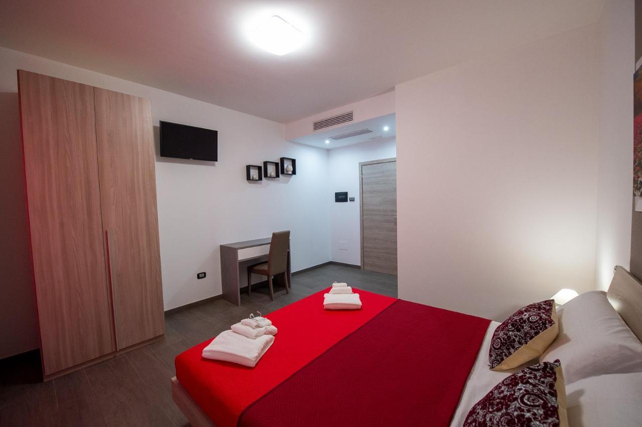 Perla Del Sud Hotell Sava Eksteriør bilde